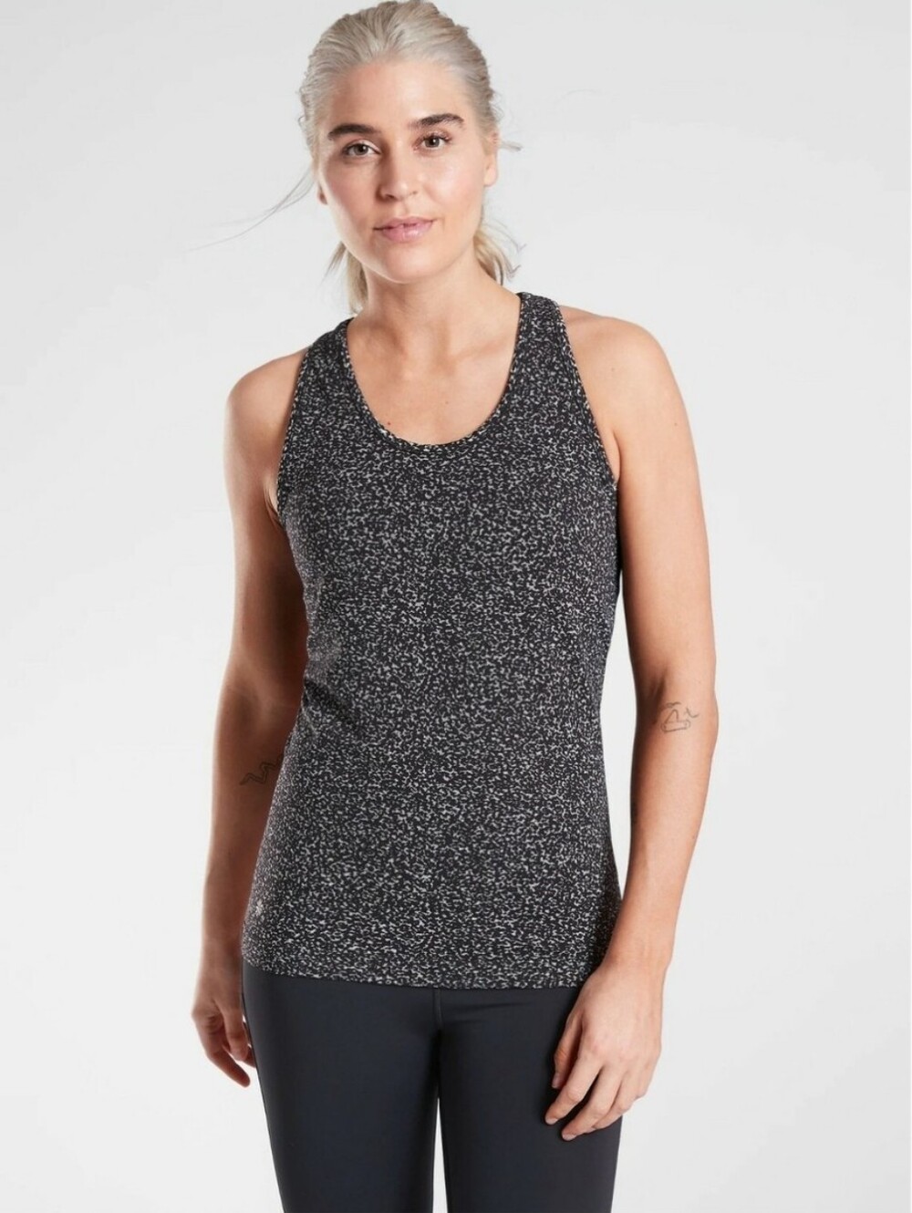 Athleta Speedlight Racerback Tank Black White Gravel Speckled Womens Sz S Gym
